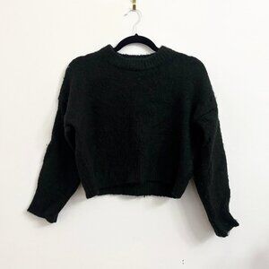 Abecrombie & Fitch Black Cropped Soft Crew Neck Sweater Top - X